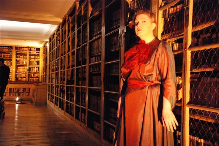 Une nuit a la bibliotheque Epitheatre Mars08_011.JPG - SAUNIER Regis